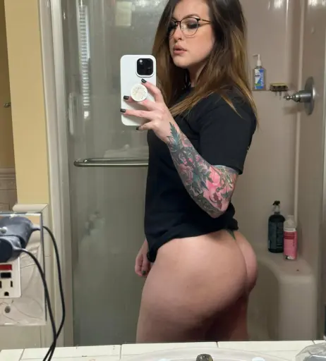 Image 486654 from Mickaela West