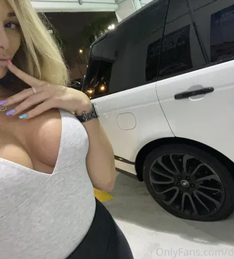 Image 4868444 from Destiny Dixon