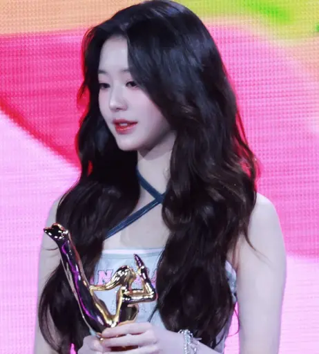 Image 4857208 from Jang Won-young / 장원영 WONYOUNG