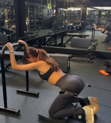 Image 4850783 from Eiza González