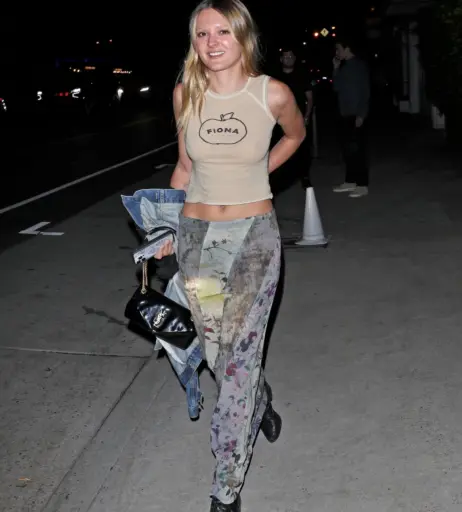 Image 4846585 from Charlotte Lawrence