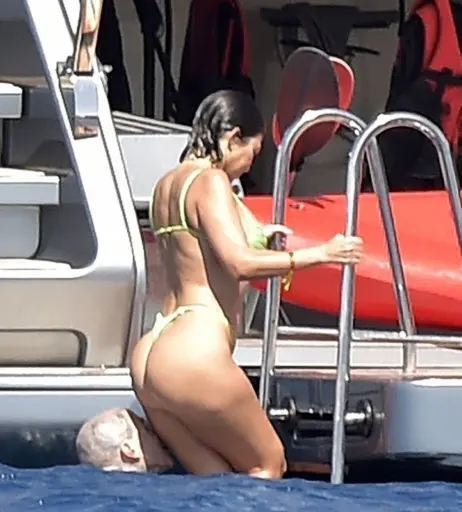 Image 4846451 from Kourtney Kardashian