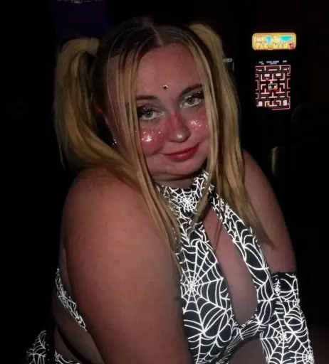 Image 4830645 from Niki Peacock