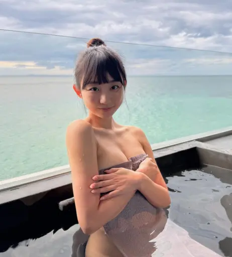 Image 4838332 from Eunji Pyoapple