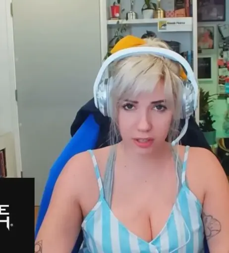 Image 4816883 from Alanah Pearce - charalanahzard