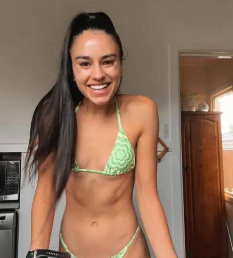 Image 4813632 from Imogen Russell