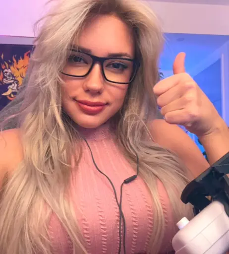 Image 4818026 from Alanah Pearce - charalanahzard