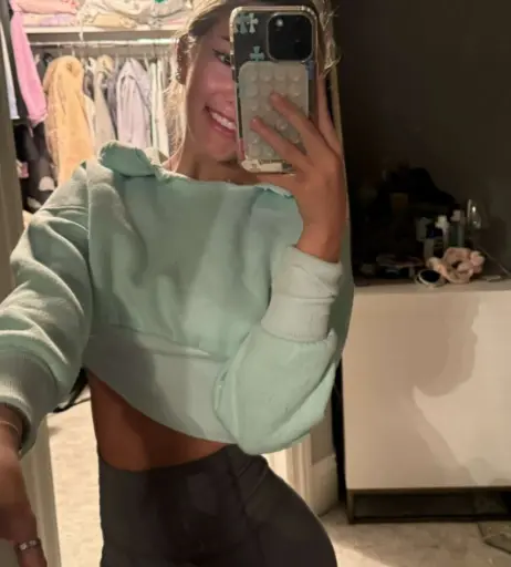 Image 4807710 from Breckie Hill / @breckiehill