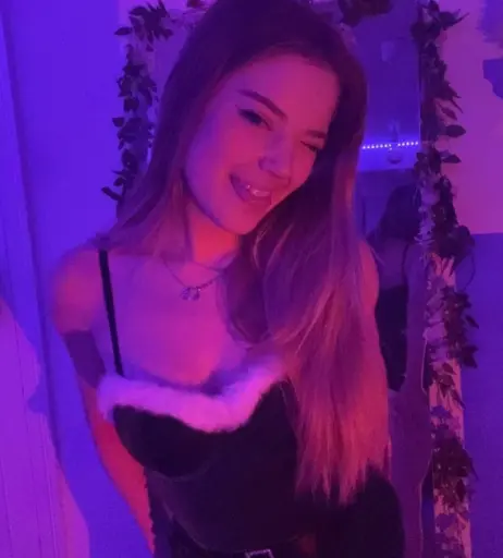 Image 4803553 from Lexiemariex