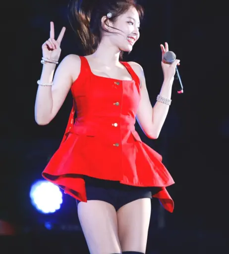 Image 4955538 from Jennie | BLΛƆKPIИK (Blackpink)