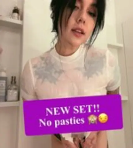 Image 4930850 from Brit | brriiit | britontwitch