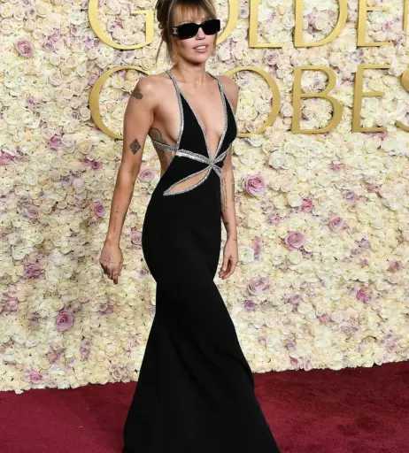 Image 4939143 from Miley Cyrus