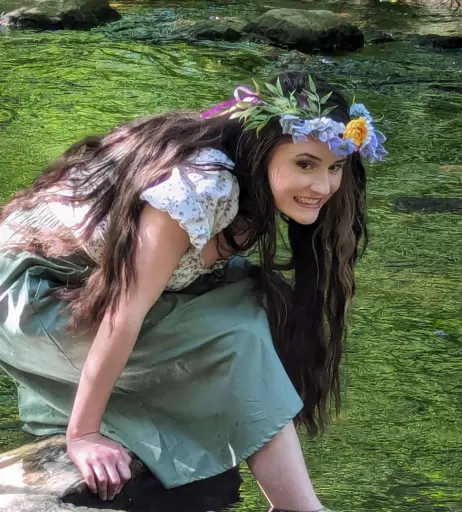 Image 4925098 from Jess of the Shire