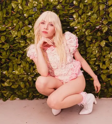 Image 4911384 from Carly Rae Jepsen