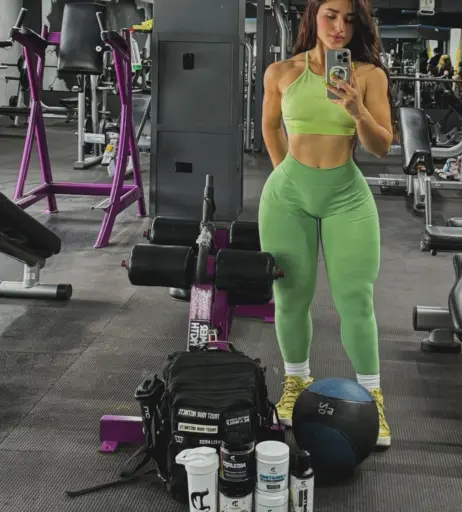 Image 4913838 from jasmine.rguez / jasmine rodriguez