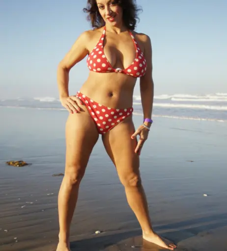 Image 4907499 from Persia Monir