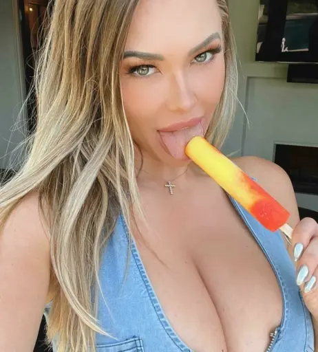 Image 4901107 from Antje Utgaard / awesomeantjay