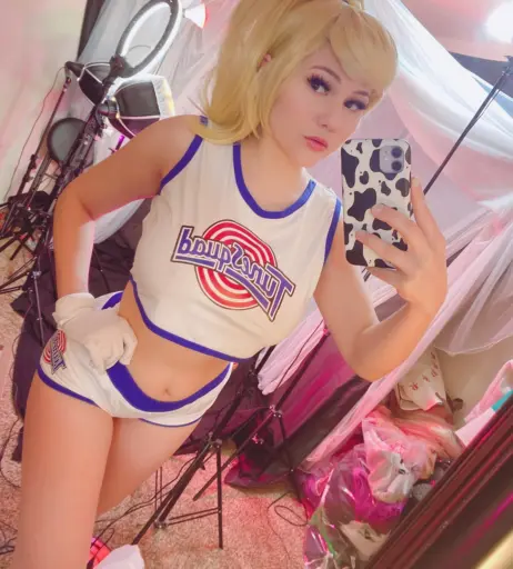 Image 4903993 from Kobaebeefboo