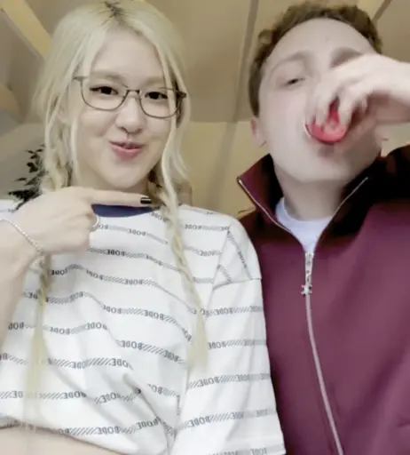 Image 4496592 from Rosé || Roseanne Park - BLΛƆKPIИK ( BLACKPINK )