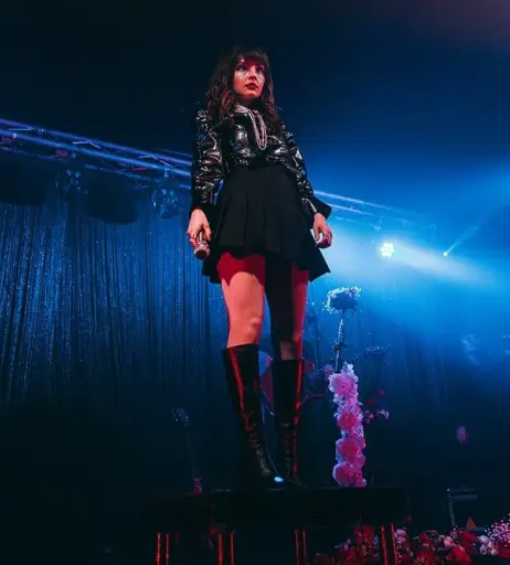 Image 4496137 from Lauren Mayberry (Singer)