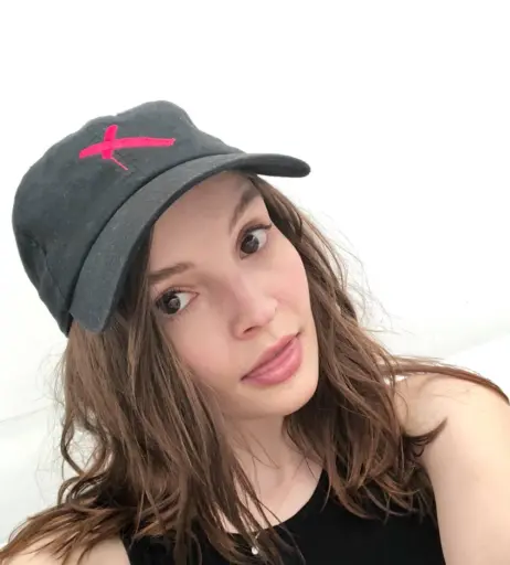 Image 4496910 from Lauren Mayberry (Singer)