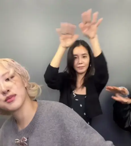Image 4492733 from Rosé || Roseanne Park - BLΛƆKPIИK ( BLACKPINK )