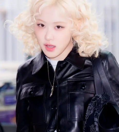 Image 4490708 from Rosé || Roseanne Park - BLΛƆKPIИK ( BLACKPINK )