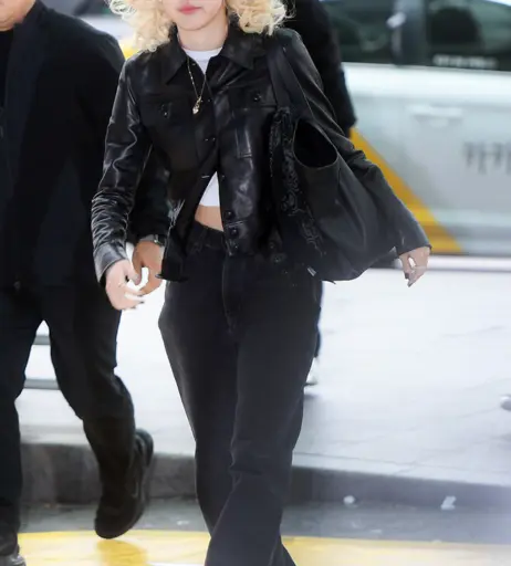 Image 4490364 from Rosé || Roseanne Park - BLΛƆKPIИK ( BLACKPINK )