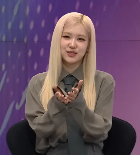 Image 4499123 from Rosé || Roseanne Park - BLΛƆKPIИK ( BLACKPINK )