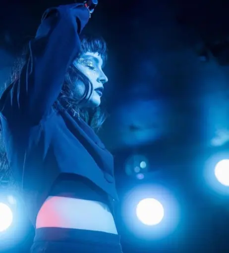 Image 4498543 from Lauren Mayberry (Singer)