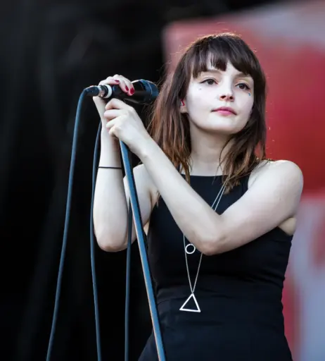 Image 4498222 from Lauren Mayberry (Singer)