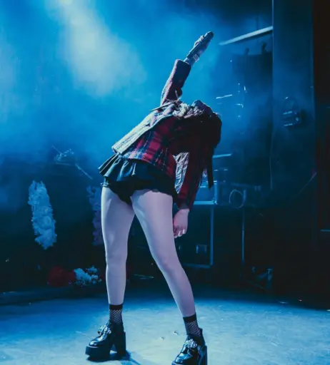 Image 4486248 from Lauren Mayberry (Singer)
