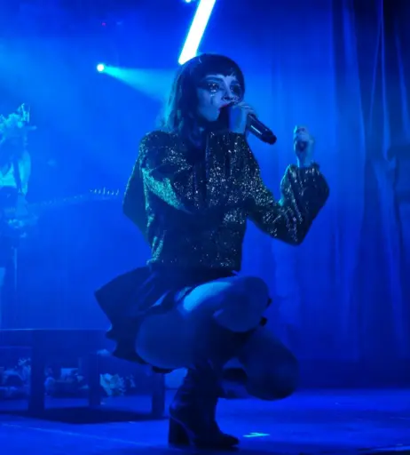 Image 4484652 from Lauren Mayberry (Singer)