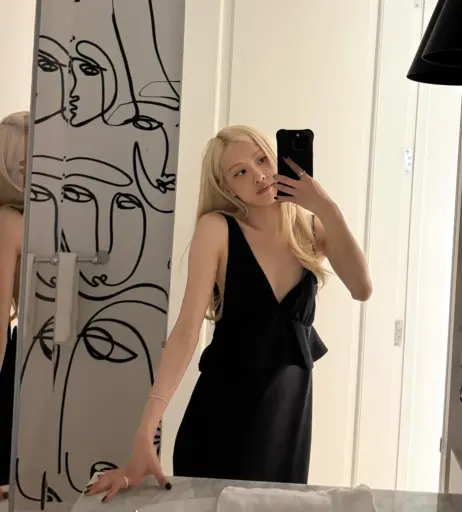Image 4481486 from Rosé || Roseanne Park - BLΛƆKPIИK ( BLACKPINK )