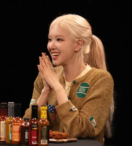 Image 4481918 from Rosé || Roseanne Park - BLΛƆKPIИK ( BLACKPINK )