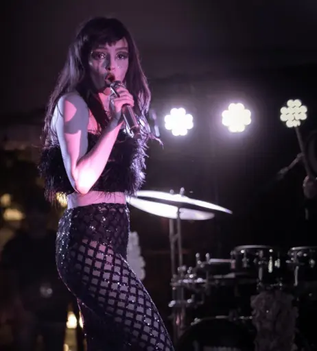 Image 4482820 from Lauren Mayberry (Singer)