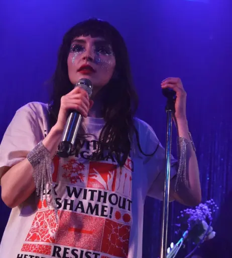 Image 4482583 from Lauren Mayberry (Singer)