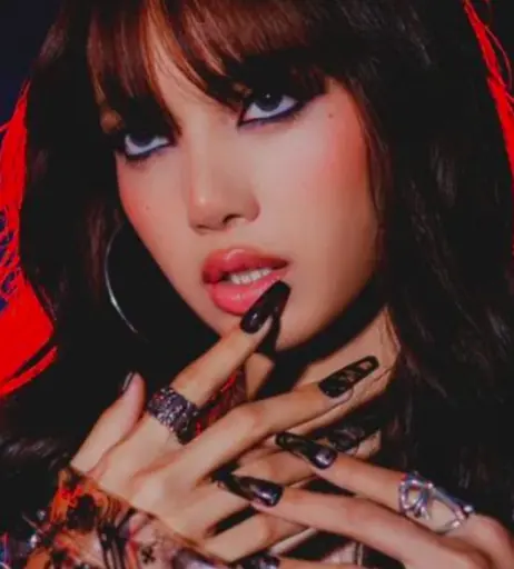 Image 4482531 from Lisa | BLΛƆKPIИK (Blackpink)