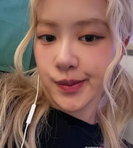 Image 4482731 from Rosé || Roseanne Park - BLΛƆKPIИK ( BLACKPINK )