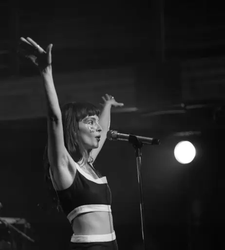 Image 4480415 from Lauren Mayberry (Singer)