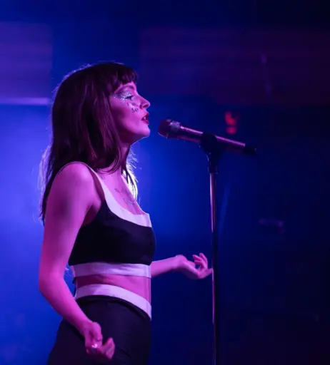 Image 4480409 from Lauren Mayberry (Singer)