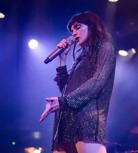 Image 4488865 from Lauren Mayberry (Singer)