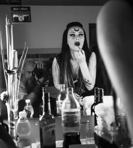 Image 4475393 from Women of Metal