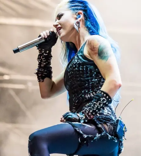 Image 4477826 from Women of Metal