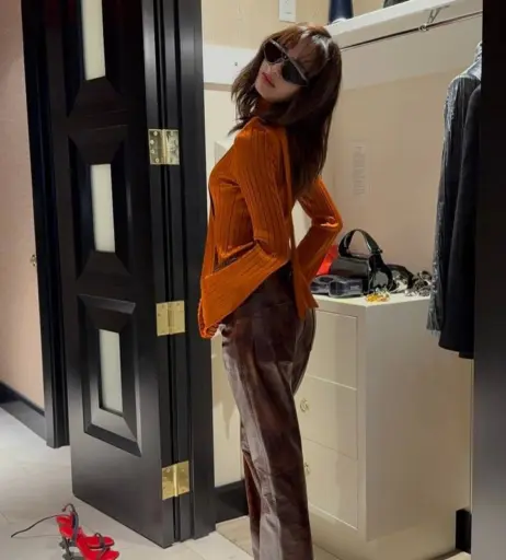 Image 4474727 from Lisa | BLΛƆKPIИK (Blackpink)