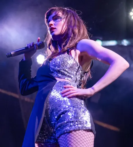 Image 4472002 from Lauren Mayberry (Singer)