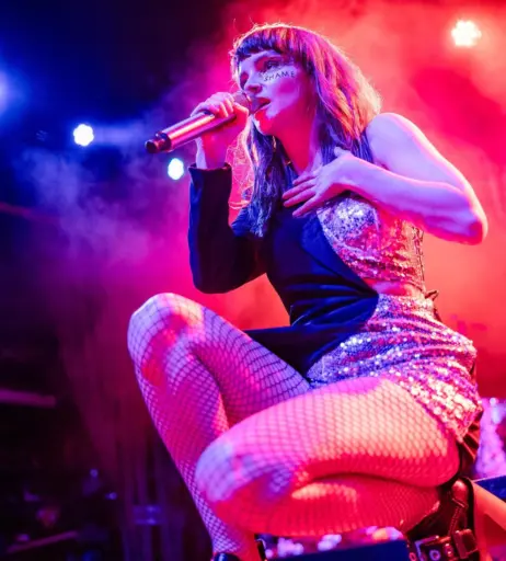 Image 4472268 from Lauren Mayberry (Singer)