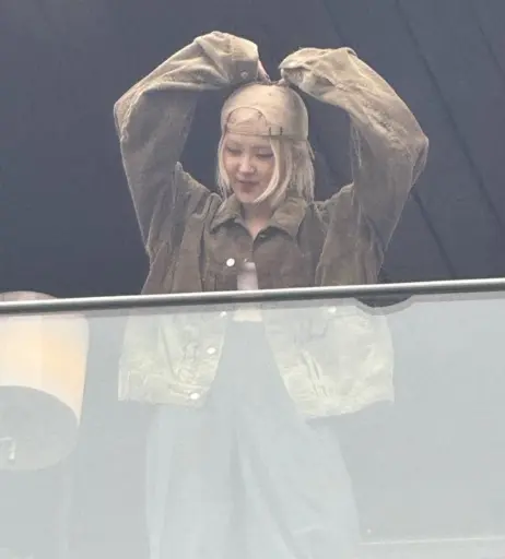 Image 4473555 from Rosé || Roseanne Park - BLΛƆKPIИK ( BLACKPINK )