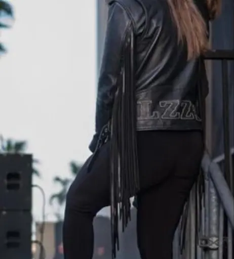 Image 4473435 from Women of Metal
