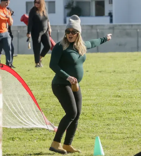 Image 4473229 from Hilary Duff